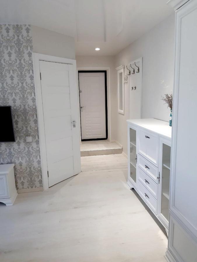 Appartment New In Center Mogilev Exterior foto