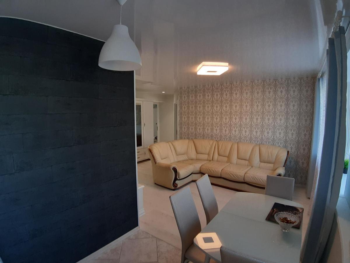 Appartment New In Center Mogilev Exterior foto